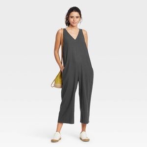 Universal Thread Sleeveless Jumpsuit Charcoal